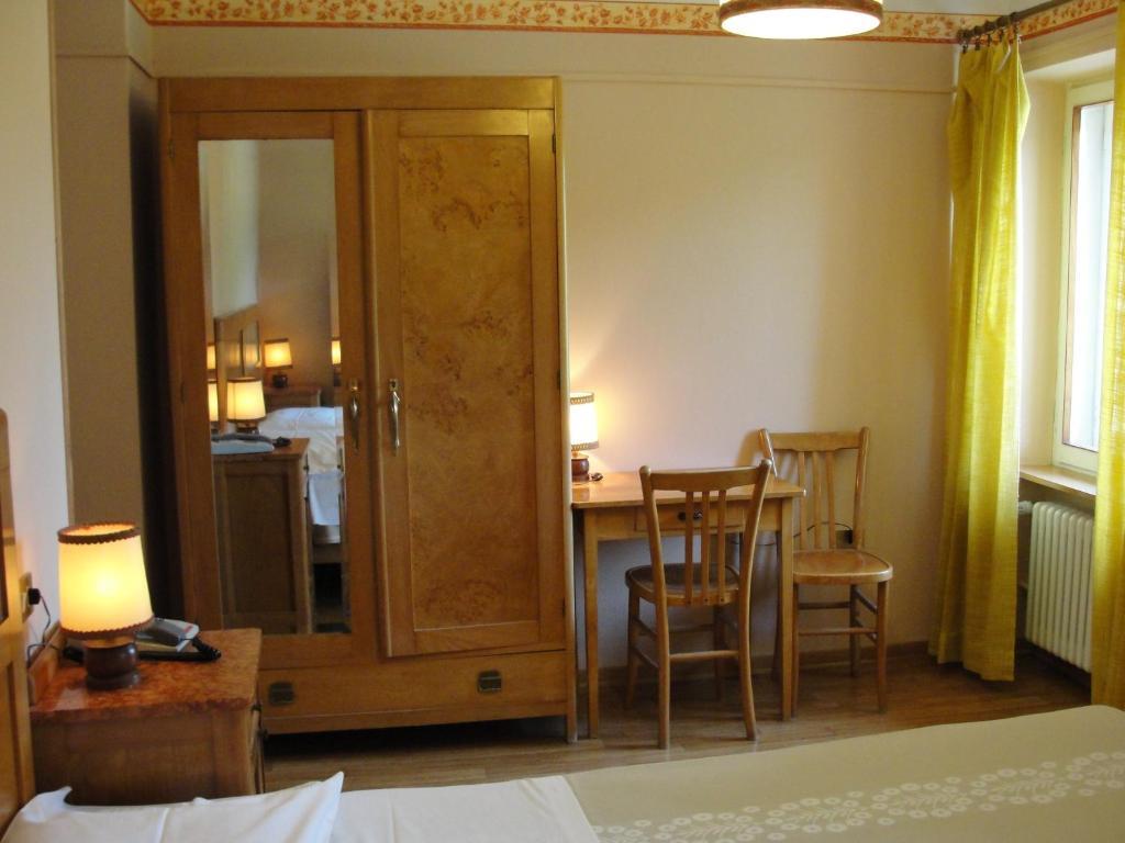 Hotel Du Lac Parc & Residence 拉瓦罗内 外观 照片